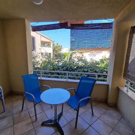 Puntizela Apartment *